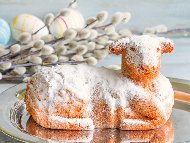 Рецепта Празничен великденски кекс във формата на агне